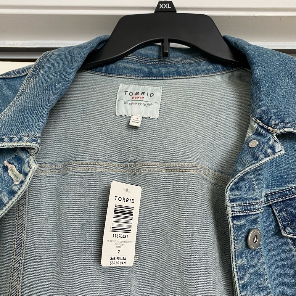 Torrid Jean Jacket - Picture 2 of 3